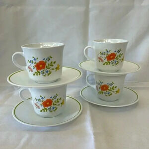 Vintage Corelle Corningware Wildflower Four Cup Set with Saucer Plates